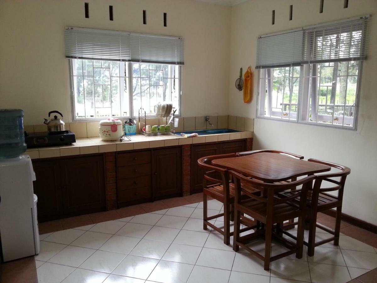 Villa 5Cemara Lembang Dış mekan fotoğraf